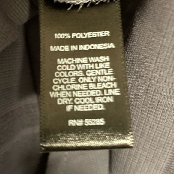 Express Slim Fit Portofino Button Down Shirt - Picture 4 of 6